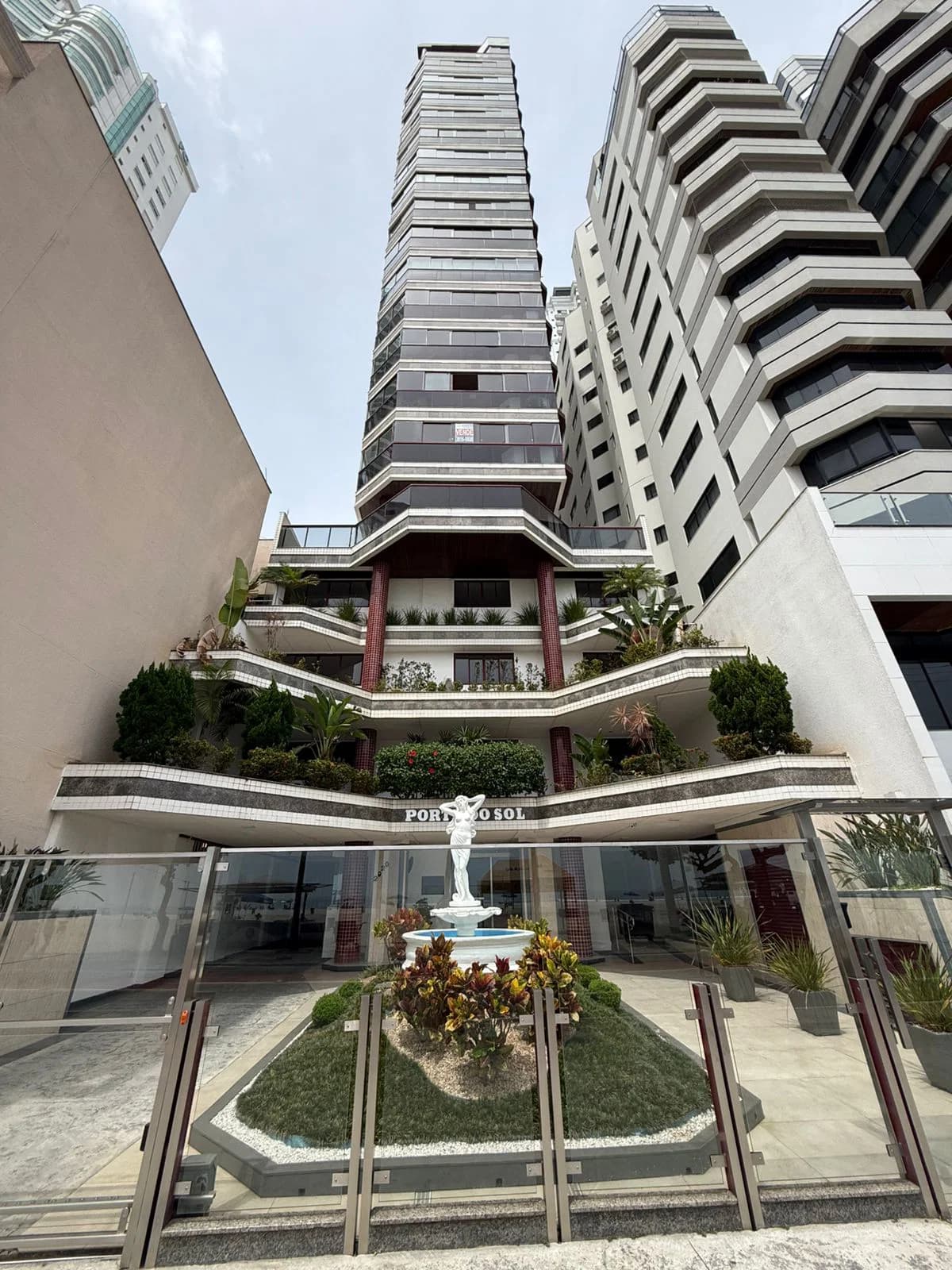 Edifício Residencial Porta do Sol