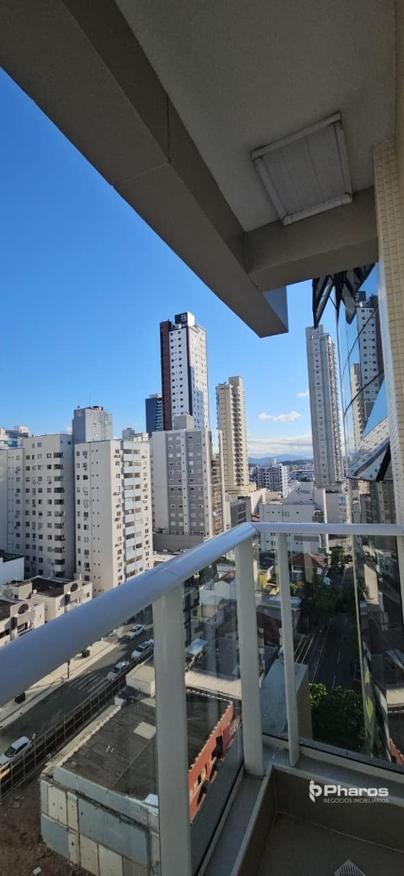 Apartamento com 3 Suítes no Centro de Balneário Camboriú | Edifício Isis Sun Tower - imagem 1