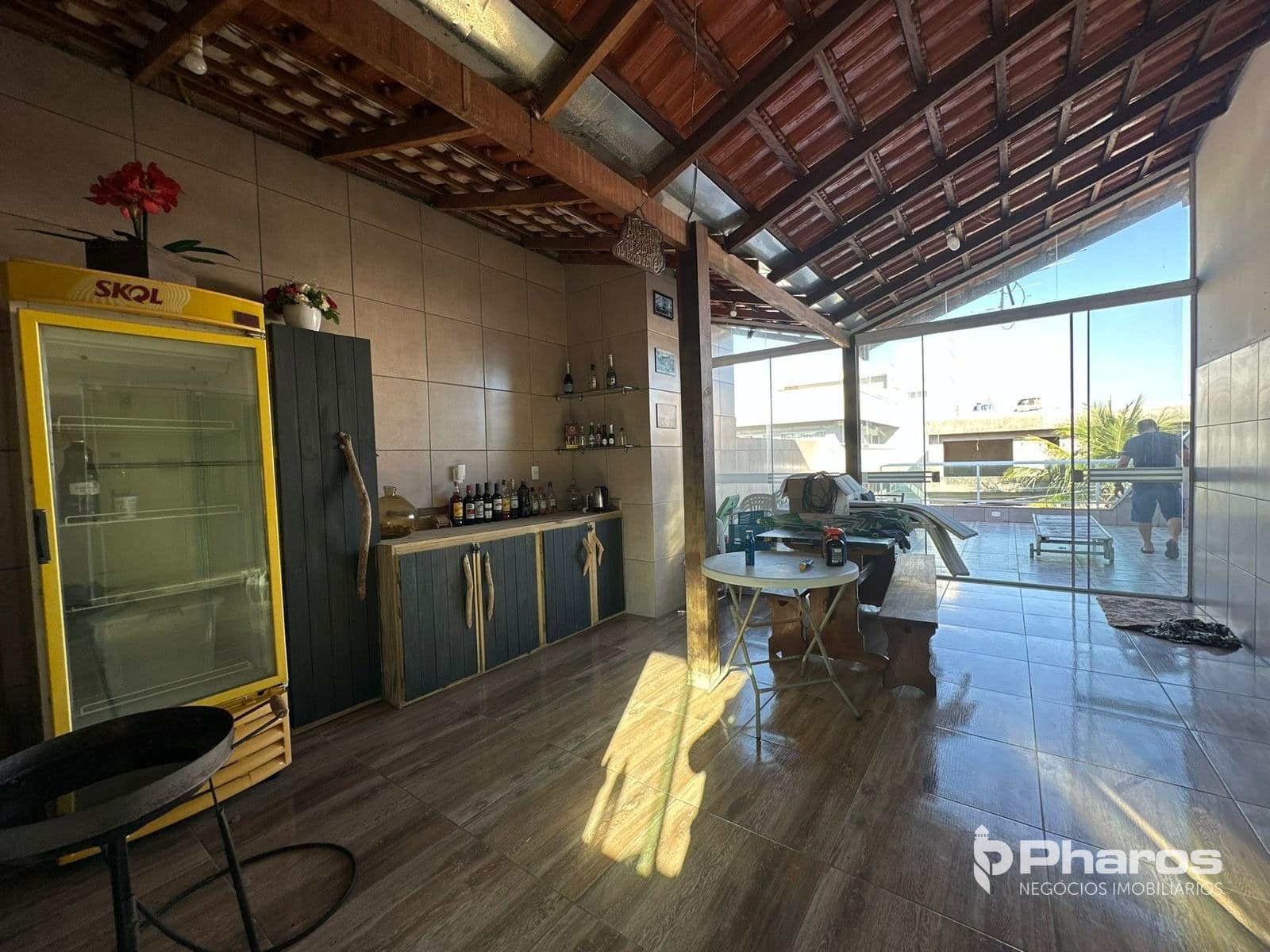 Sobrado Triplex com 3 Dormitórios no Municípios em Balneário Camboriú
