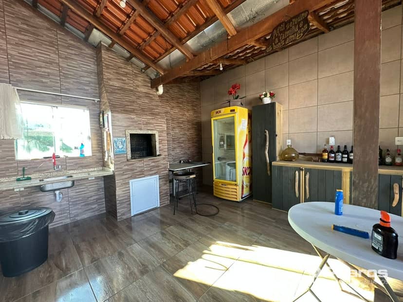 Sobrado Triplex com 3 Dormitórios no Municípios em Balneário Camboriú - Foto 2