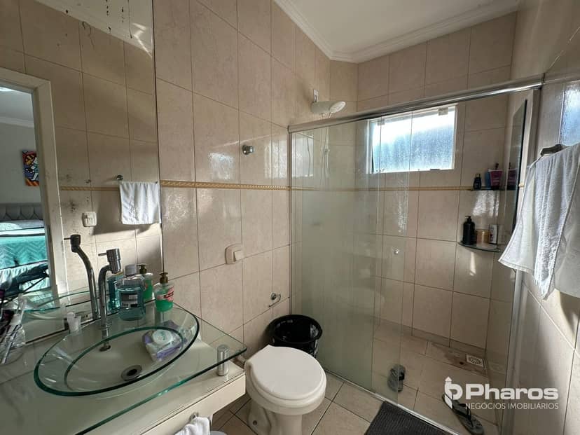 Sobrado Triplex com 3 Dormitórios no Municípios em Balneário Camboriú - Foto 8