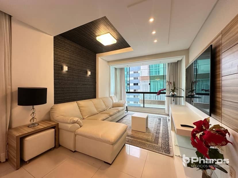 Apartamento Mobiliado Vista Mar Lateral com 3 Dormitórios no Centro de Balneário Camboriú | Edifício Austral - Foto 1