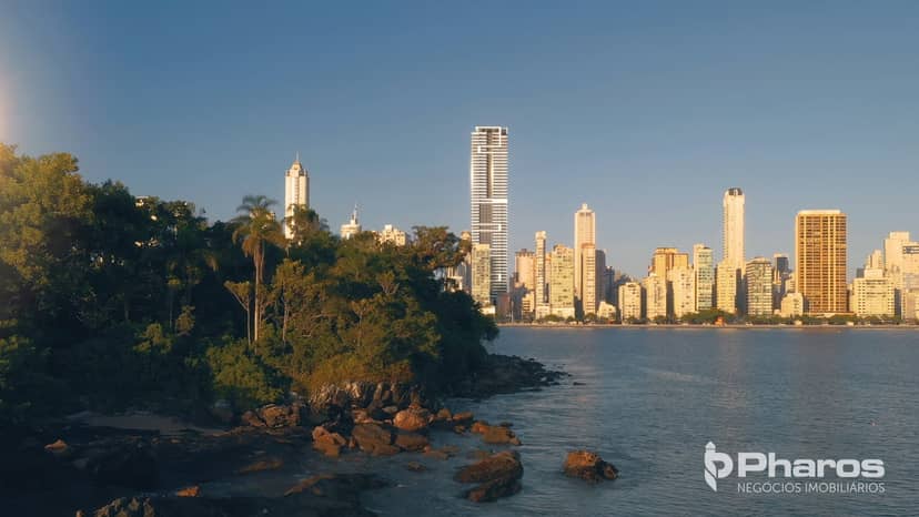 Apartamento com 4 Suítes Quadra Mar no Centro de Balneário Camboriú | Marena - Foto 39