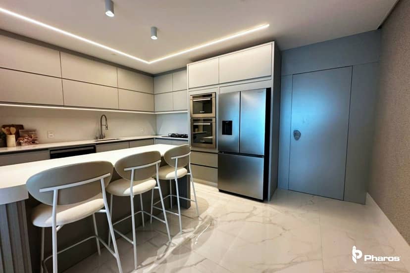 Apartamento Frente Mar Finamente Decorado com 04 Suítes na Barra Norte em Balneário Camboriú | Boreal Tower - Foto 5