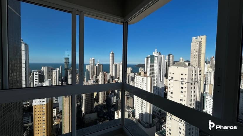Apartamento com 3 Suítes e 3 Vagas de Garagem | Biarritz Residence - Foto 1