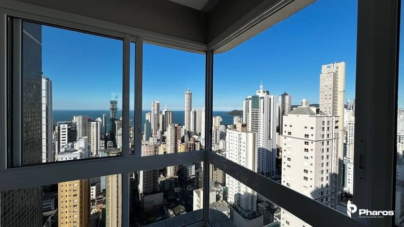 Apartamento com 3 Suítes e 3 Vagas de Garagem | Biarritz Residence - Foto 2