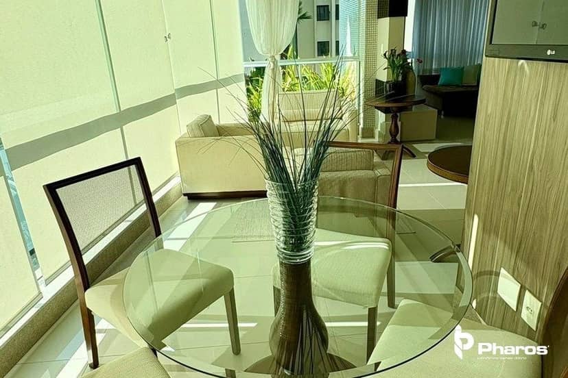 Apartamento Alto Padrão com 3 Suítes à 270m da Praia | Edifício Garden Plaza - Foto 3