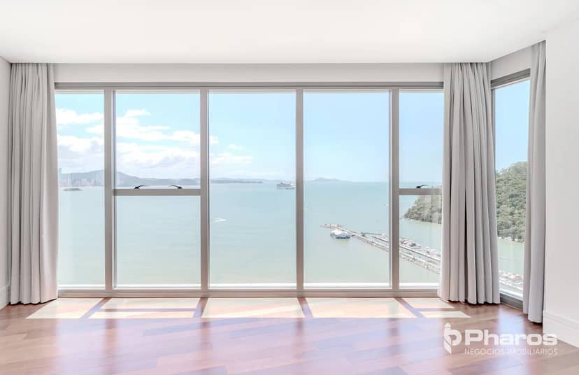 Apartamento Frente Mar com 4 Suítes na Barra Sul de Balneário Camboriú | Pharos - Foto 1