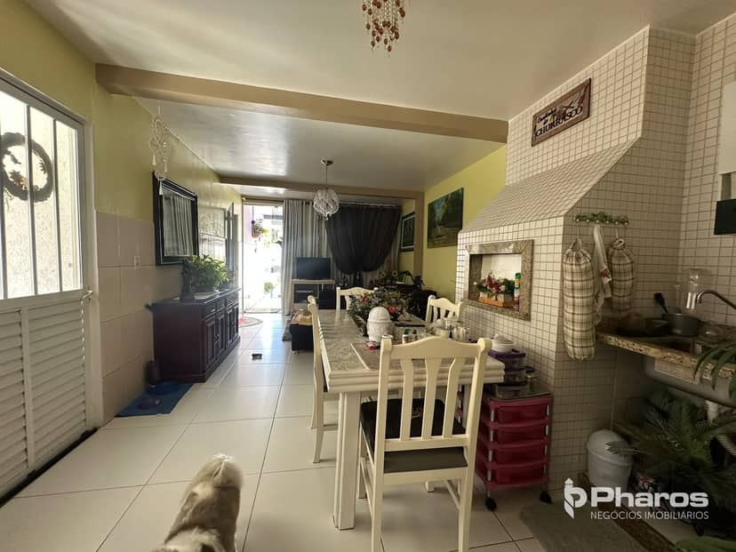 Casa com Amplo Terreno e 3 Dormitórios no Jardim Praia Mar em Itapema - Foto 18