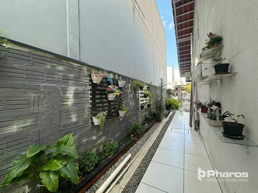 Casa com Amplo Terreno e 3 Dormitórios no Jardim Praia Mar em Itapema - Foto 21