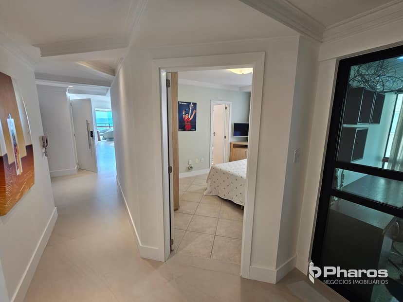 Apartamento Frente Mar com 3 Suítes e 2 Vagas na Barra Sul | Edifício Cidade Firenze - Foto 46