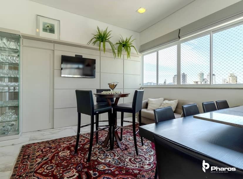 Cobertura Duplex Finamente Mobiliada com 4 suítes e 6 Vagas no Centro de Balneário Camboriú | Ville de France - Foto 14