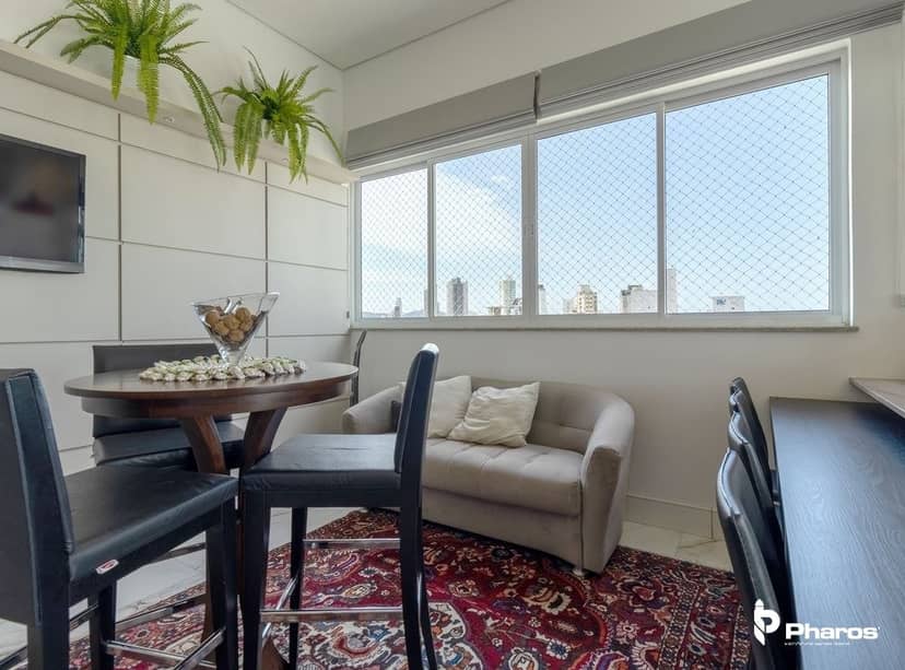 Cobertura Duplex Finamente Mobiliada com 4 suítes e 6 Vagas no Centro de Balneário Camboriú | Ville de France - Foto 19
