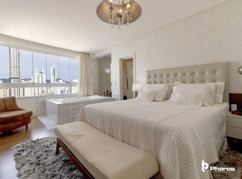 Cobertura Duplex Finamente Mobiliada com 4 suítes e 6 Vagas no Centro de Balneário Camboriú | Ville de France - Foto 33