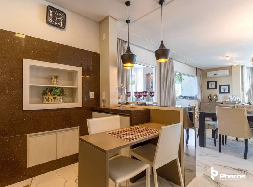 Cobertura Duplex Finamente Mobiliada com 4 suítes e 6 Vagas no Centro de Balneário Camboriú | Ville de France - Foto 7