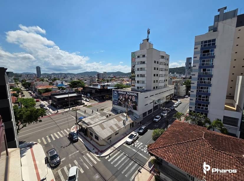 Apartamento Mobiliado com 3 Quartos em Rua Reta ao mar no Centro de Balneário Camboriú | Edifício Caiobá - Foto 14