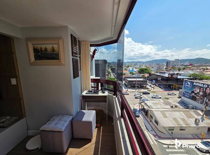 Apartamento Mobiliado com 3 Quartos em Rua Reta ao mar no Centro de Balneário Camboriú | Edifício Caiobá - Foto 13