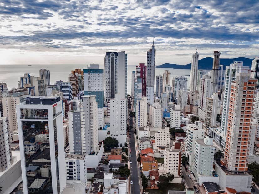 Apartamento com 4 Suítes Próximo à Praia Central | Admirá Arrka Concept - Foto 9