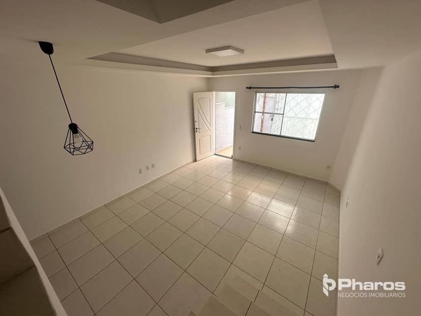 Sobrado Geminado com 2 Suítes no Centro de Camboriú - Foto 1