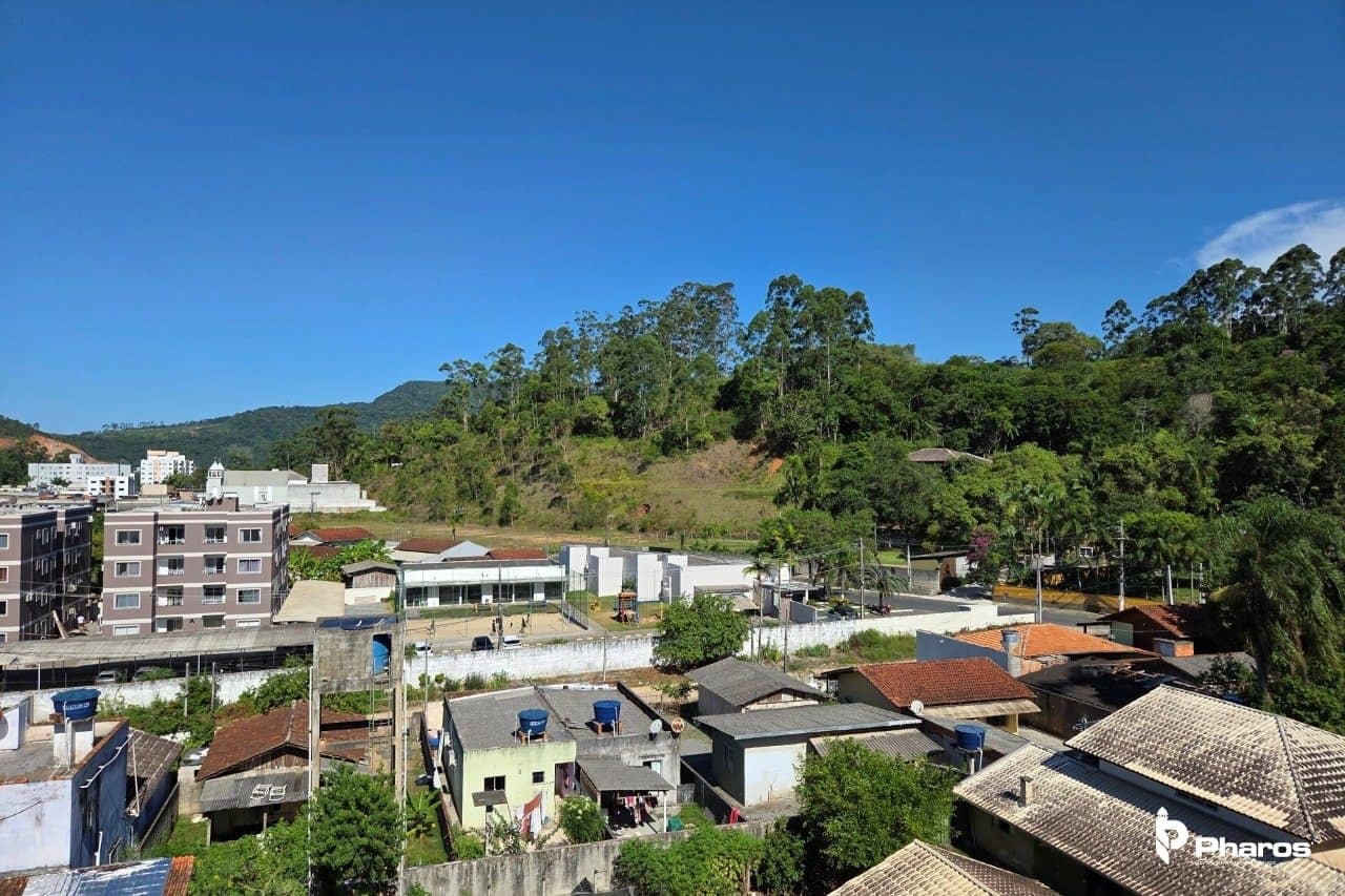 Apartamento 2 Quartos com Sacada e Churrasqueira no Cedro em Camboriú | Vivendas do Comendador - imagem 1