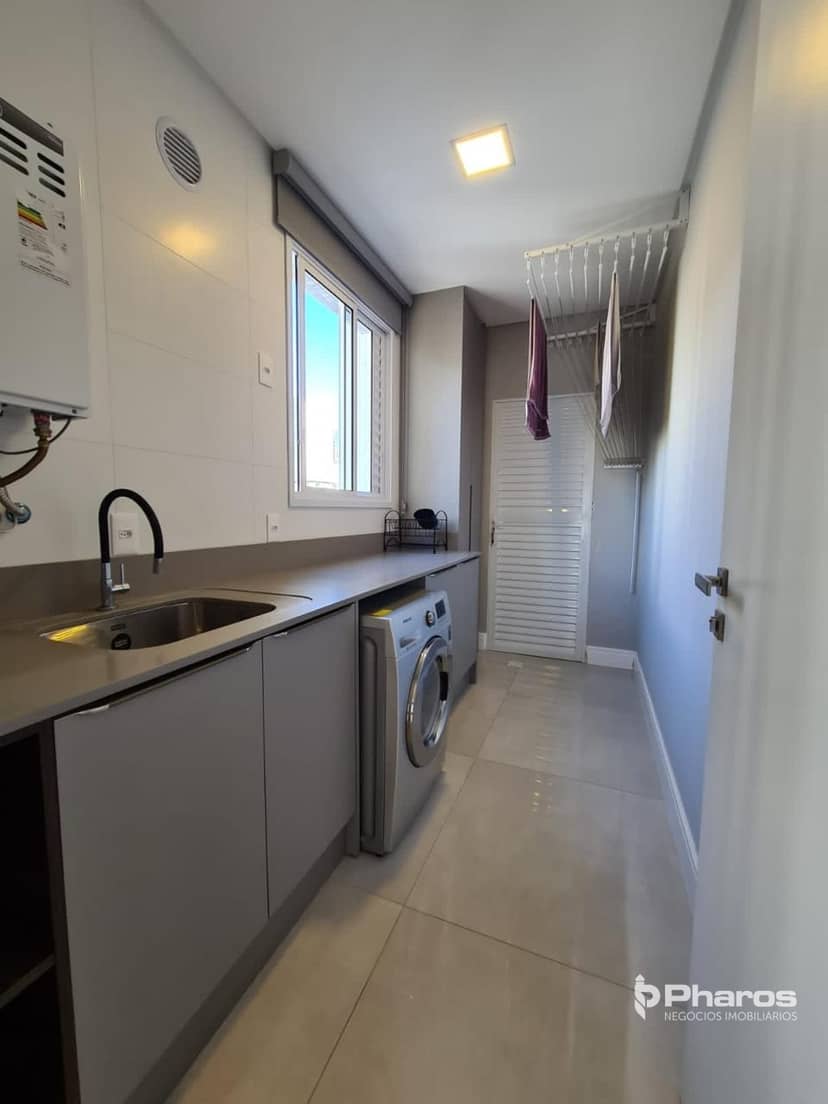 Apartamento Mobiliado com 4 Suítes e 4 Vagas no Centro de Balneário Camboriú | Biarritz Residence - Foto 23
