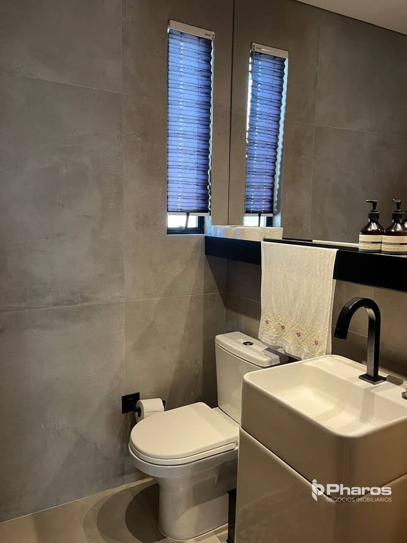 Apartamento Quadra Mar com 4 Suítes e 2 Vagas no Centro de Balneário Camboriú | Edifício Mariscal - Foto 9