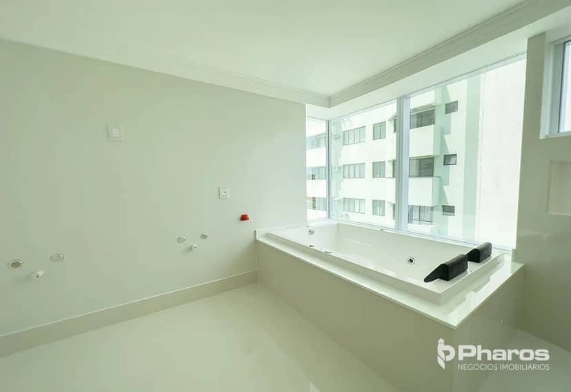 Apartamento Frente Mar com 4 Suítes na Barra Sul | One Tower - Foto 7