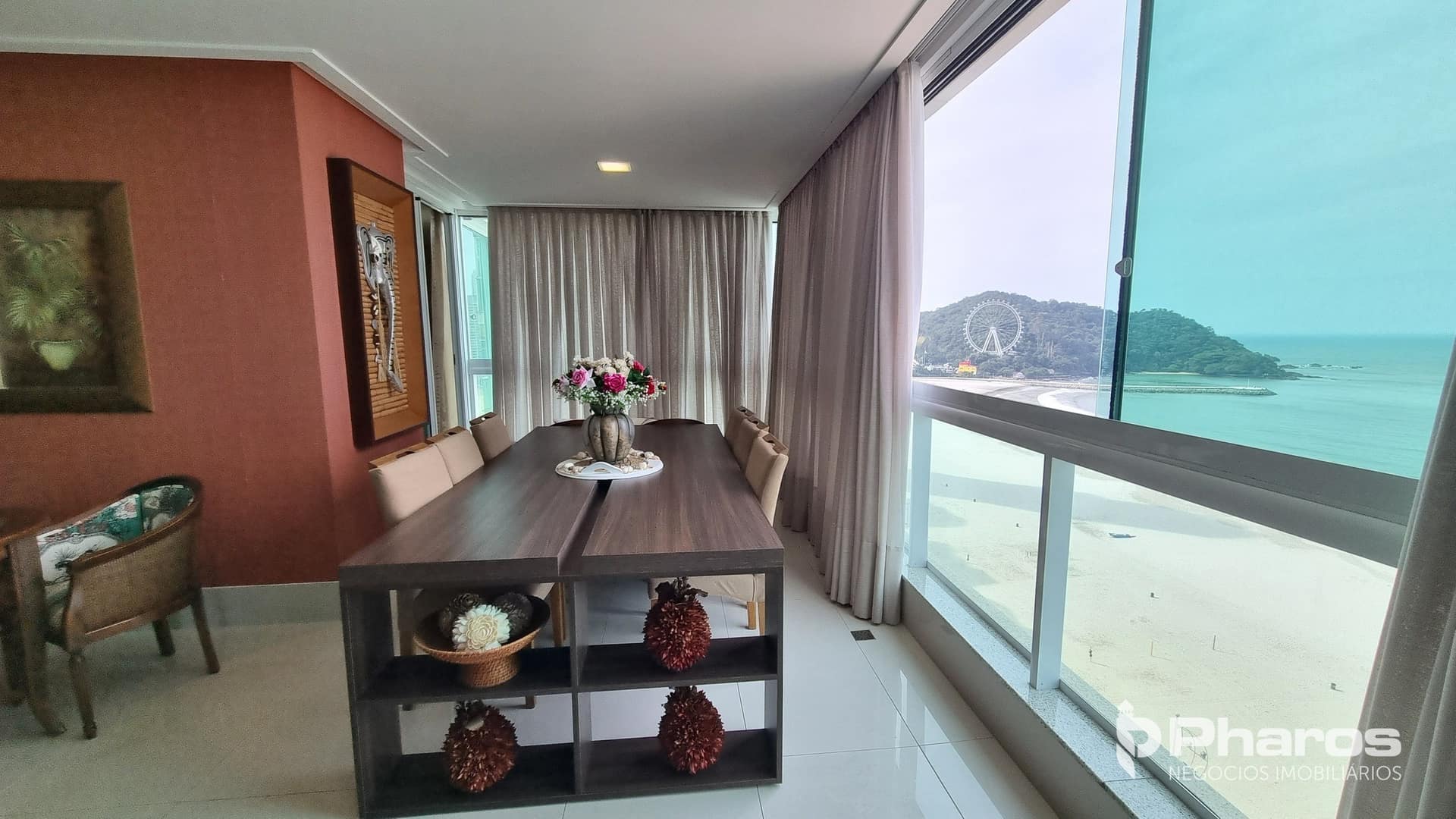 Apartamento Frente Mar Mobiliado e Decorado com 4 Suítes | Edifício Metrópolis