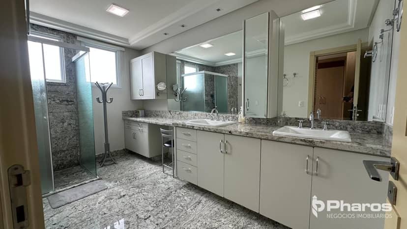 Amplo Apartamento Frente Mar com 5 Suítes na Barra Sul | Costão da Barra - Foto 16
