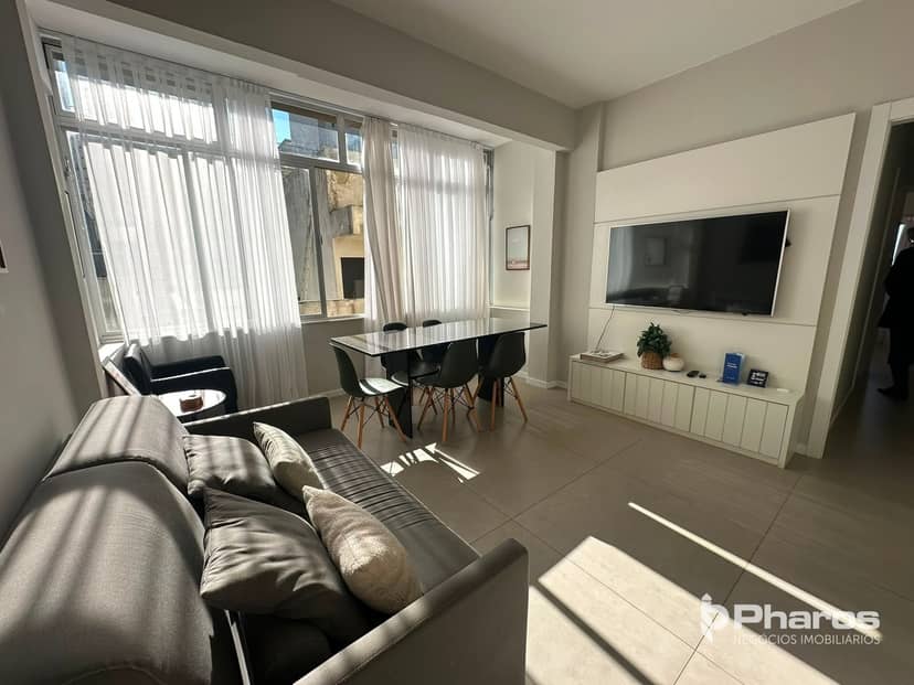 Apartamento Quadra Mar com 2 Dormitórios | Edifício Polaris - Foto 2