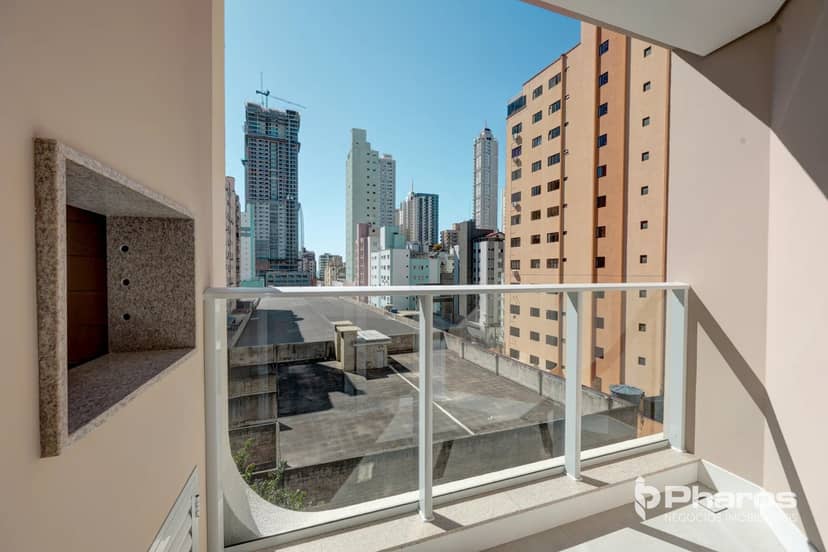 Apartamento com 3 Suítes e 2 Vagas no Centro | Toulon Residence - Foto 1