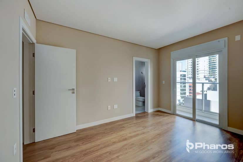 Apartamento com 3 Suítes e 2 Vagas no Centro | Toulon Residence - Foto 19