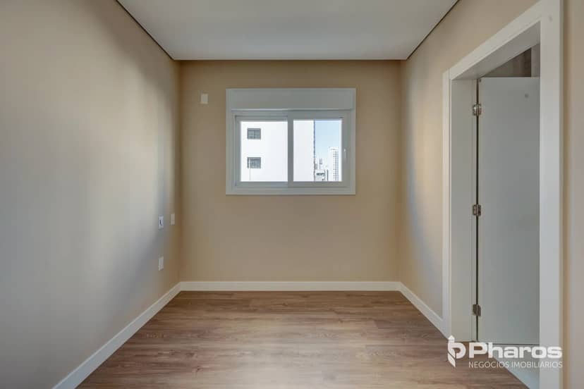 Apartamento com 3 Suítes e 2 Vagas no Centro | Toulon Residence - Foto 22