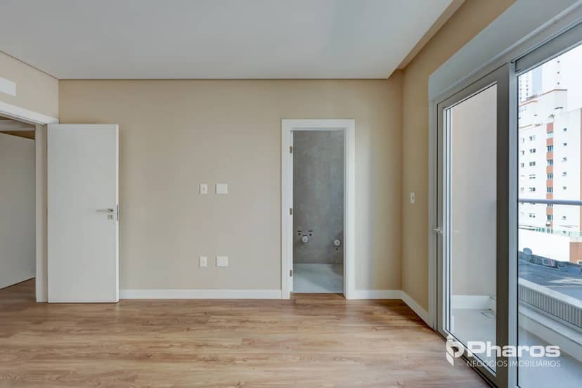 Apartamento com 3 Suítes e 2 Vagas no Centro | Toulon Residence - Foto 23