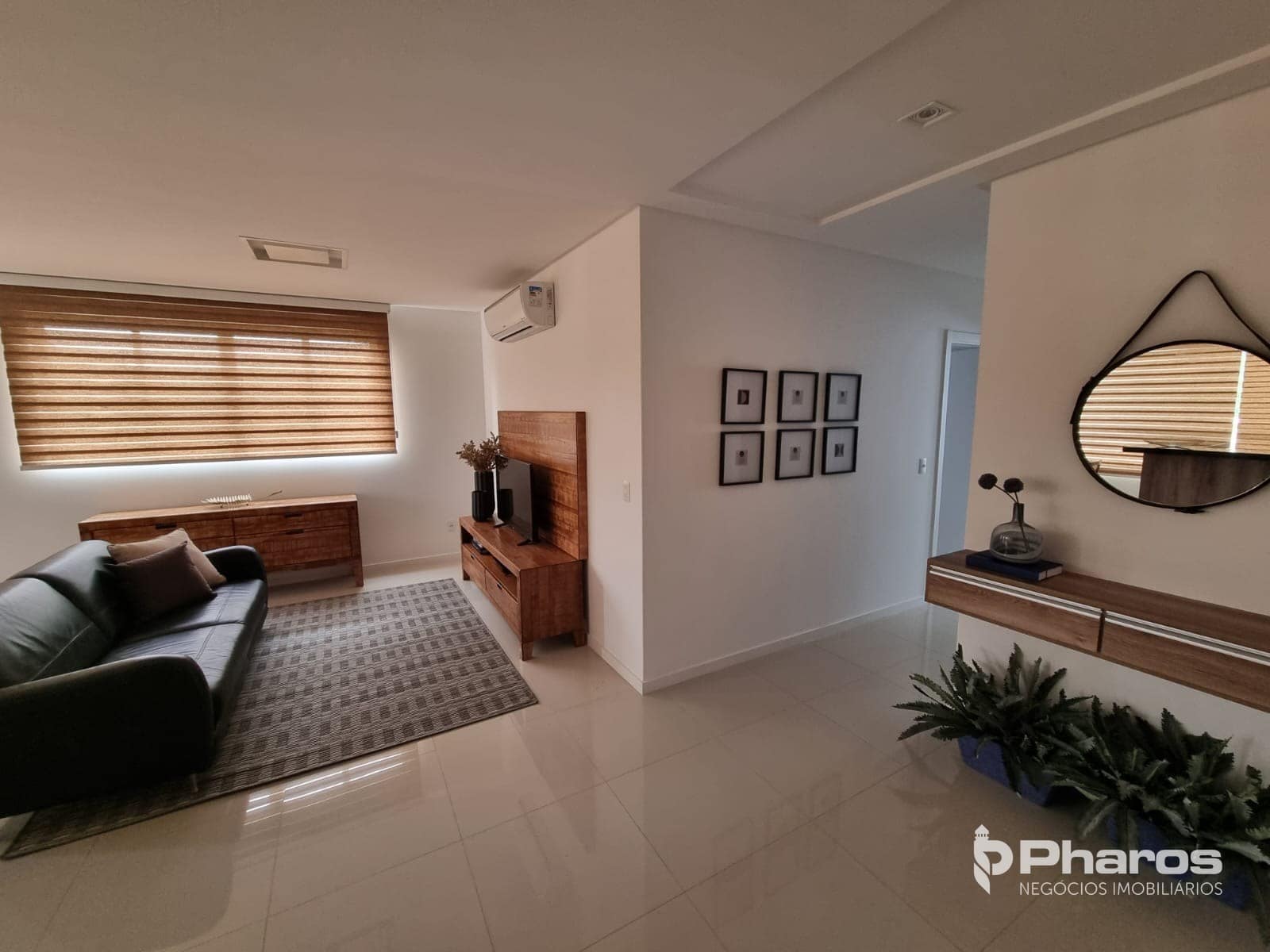 Apartamento Mobiliado com 2 Suítes na Barra Norte | Ed. Farol Ponta do Mel