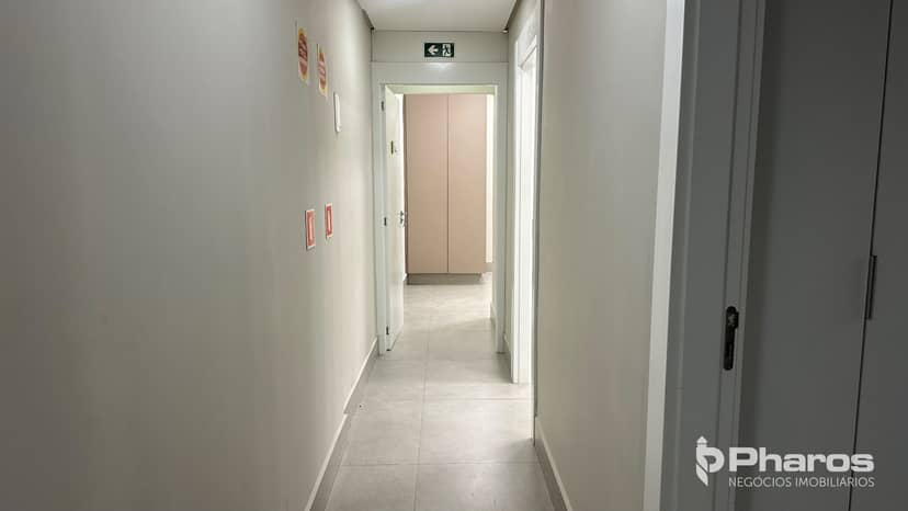Sala Comercial com 170m² privativos no Centro de Balneário Camboriú - Foto 10