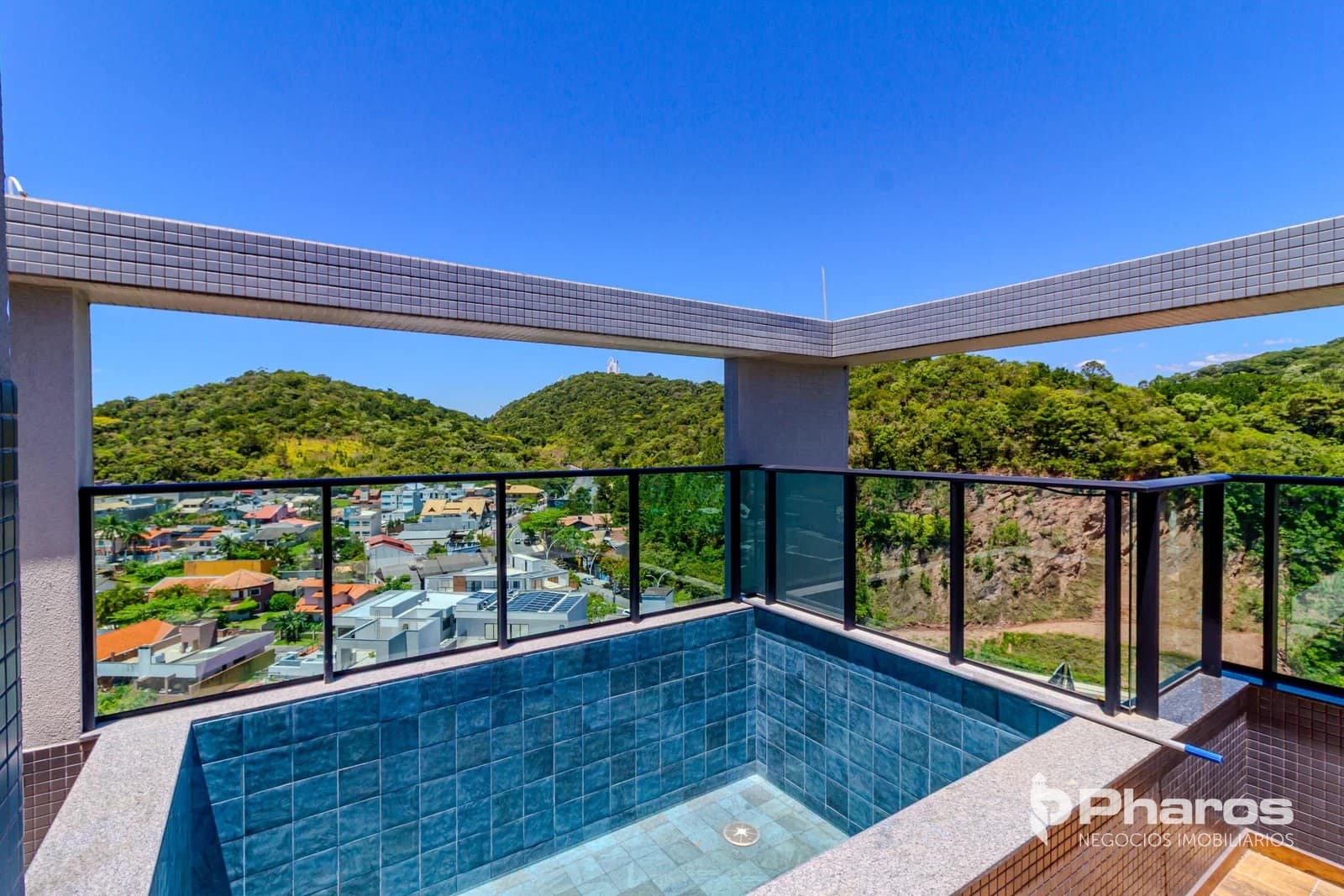 Cobertura com 4 Suítes e 3 Vagas na Praia Brava em Itajaí | Privilége Brava Residence - imagem 1
