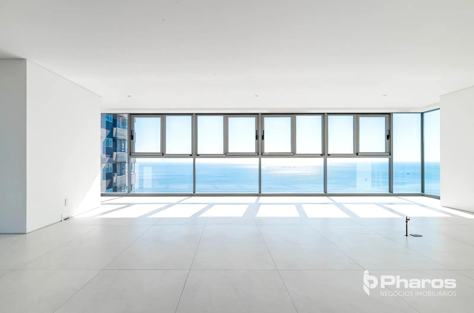 Apartamento Frente Mar com 4 Suítes na Barra Sul de Balneário Camboriú | Copenhagen